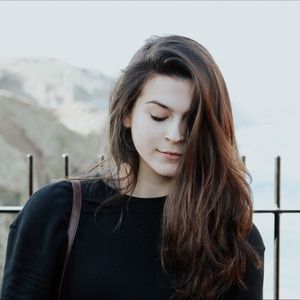 Meet your Posher, Tara